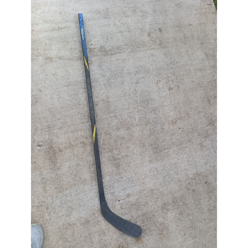 Bauer Nexus Pro Stock Hockey Stick Brayden Schenn 2701-52 Left Hand 59in Black